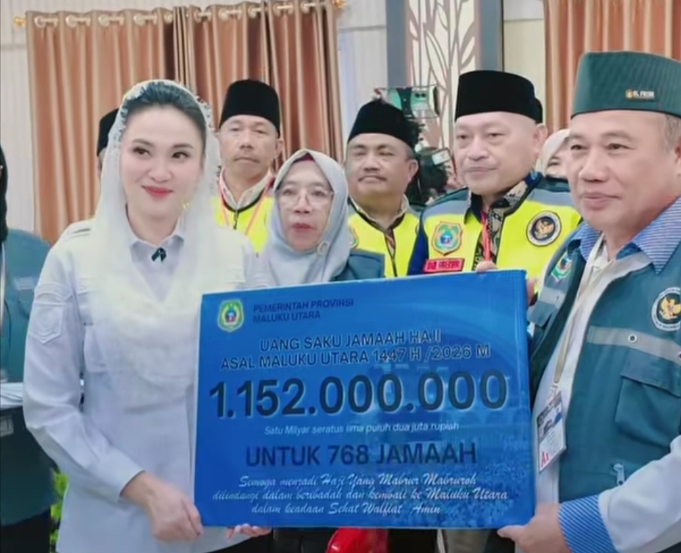Gubernur Sherly Lepas 768 Jamaah Haji Maluku Utara, Bekali Uang Saku dan Pesan Kesehatan