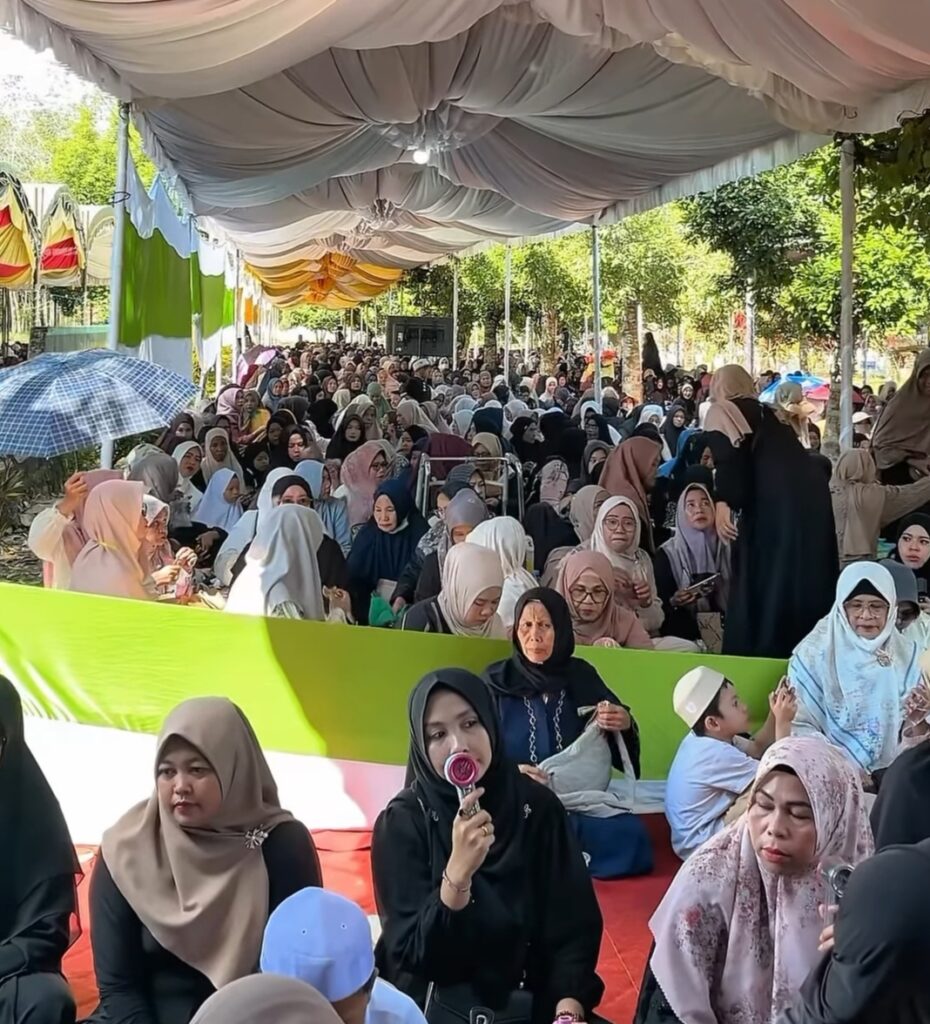 Wakil Bupati Bahsanuddin Hadiri Haul Habib Mancung di Desa Pacakan, Ribuan Jamaah Padati Lokasi