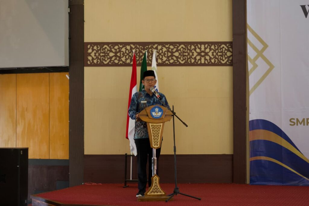 Perpisahan Angkatan Pertama, SMP Muhammadiyah 2 Banjarbaru Catat Kelulusan 100 Persen