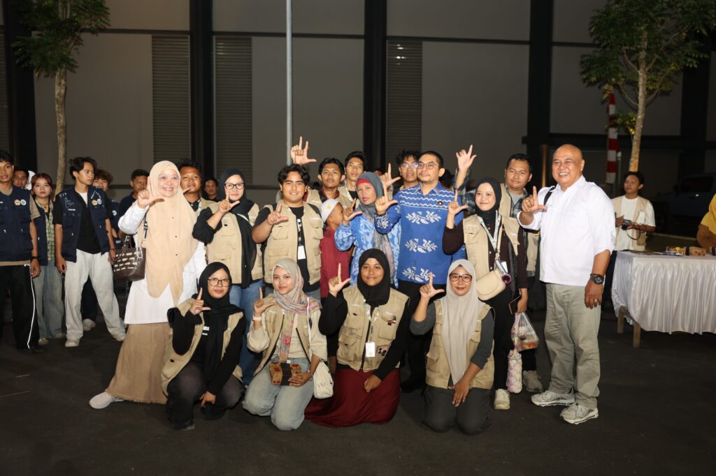 Bupati Andi Rudi Latif Apresiasi Kontribusi Mahasiswa ULM dalam Program KKN Tematik Lingkungan Hidup
