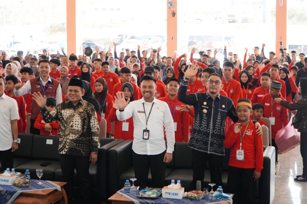 Bupati Andi Rudi Latif Buka MPLS Sekolah Rakyat Terintegrasi 1 Tanah Bumbu