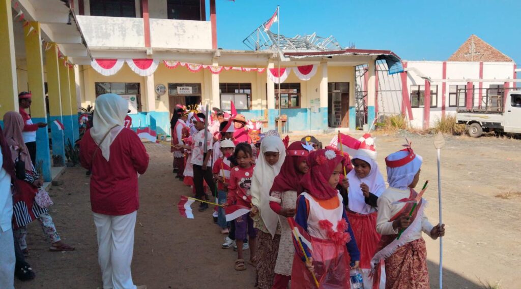 Bukan Sekadar Lomba, SDN Pulau Tanjung Hidupkan Semangat Perjuangan
