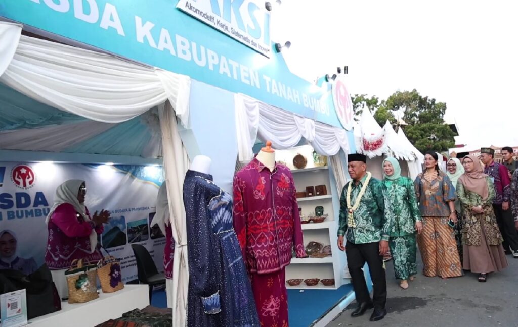Dekranasda Tanah Bumbu Ikuti Tala Craft 2026, Produk Lokal Apa yang Curi Perhatian Pengunjung?