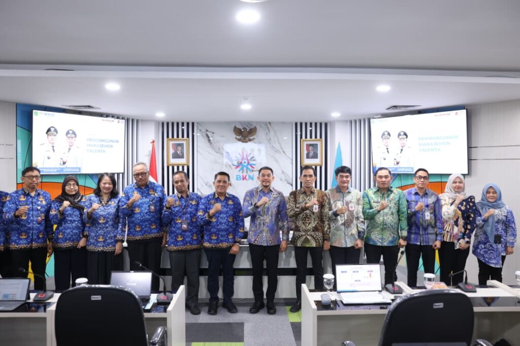 Menuju Birokrasi Profesional, Bupati Tanah Bumbu Andi Rudi Latif Ekspose Manajemen Talenta ASN ke BKN
