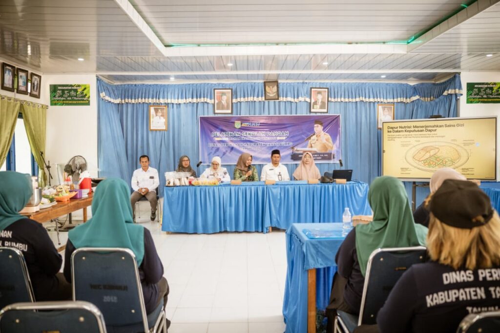 Bupati Andi Rudi Latif Dorong Sekolah Pangan, Perkuat Menu Ikan untuk Cegah Stunting